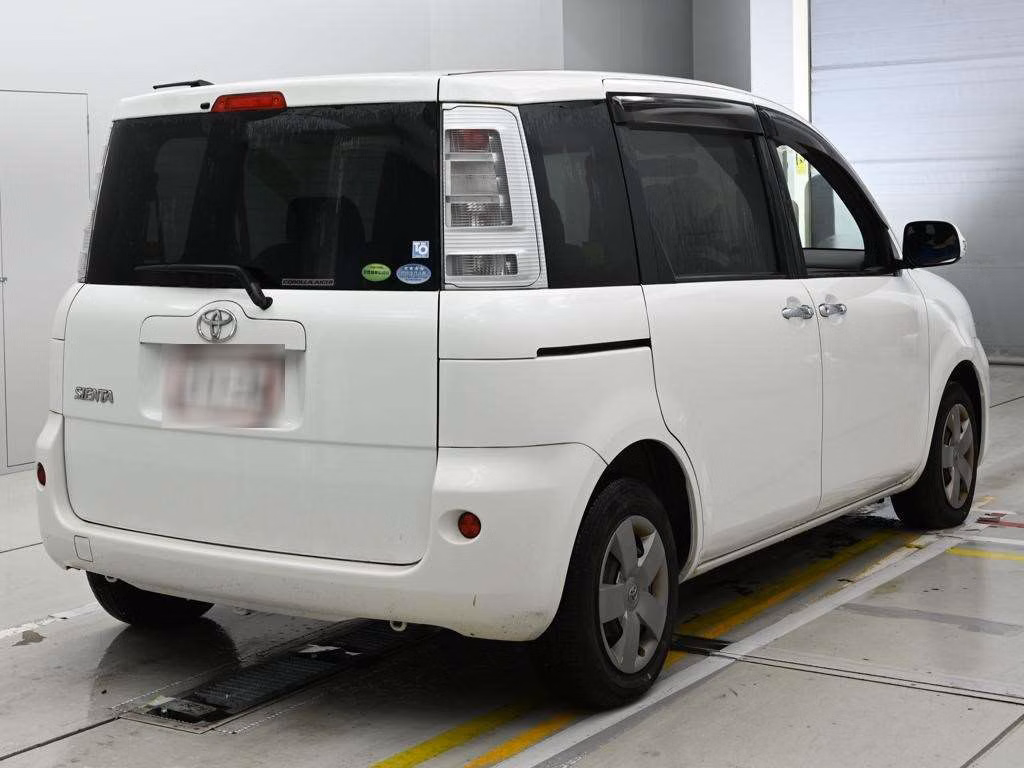 TOYOTA SIENTA