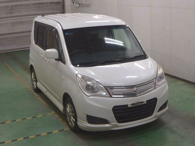 Suzuki Solio