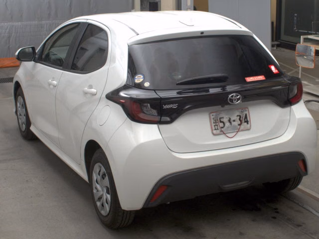 TOYOTA YARIS