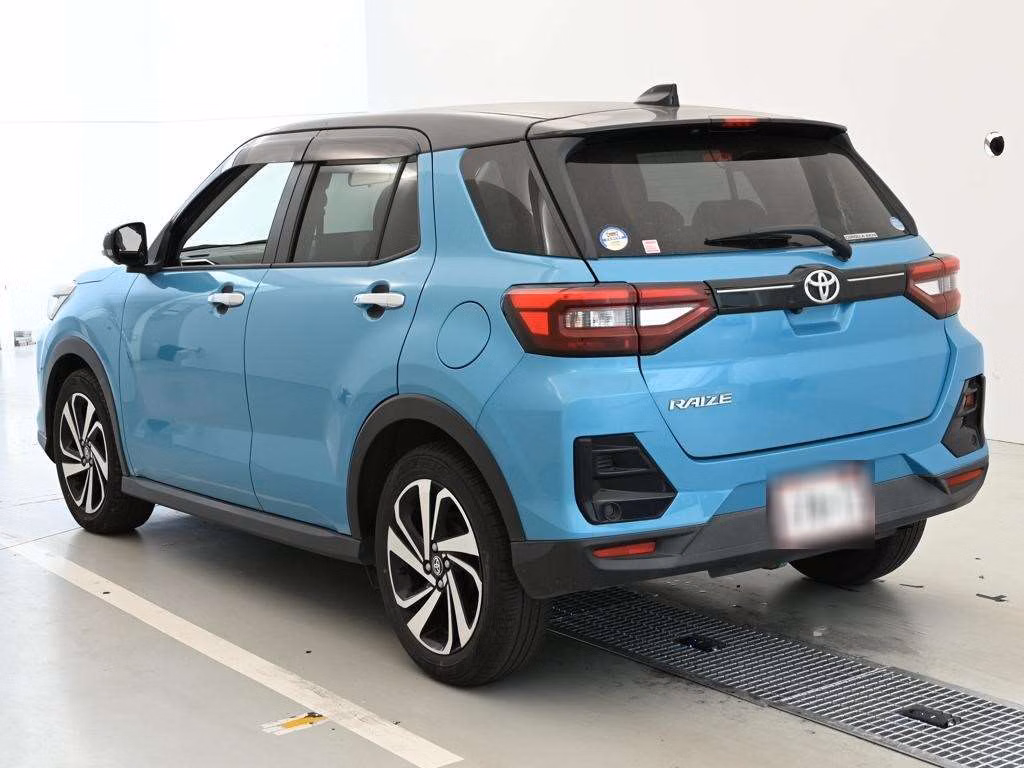 TOYOTA RAIZE