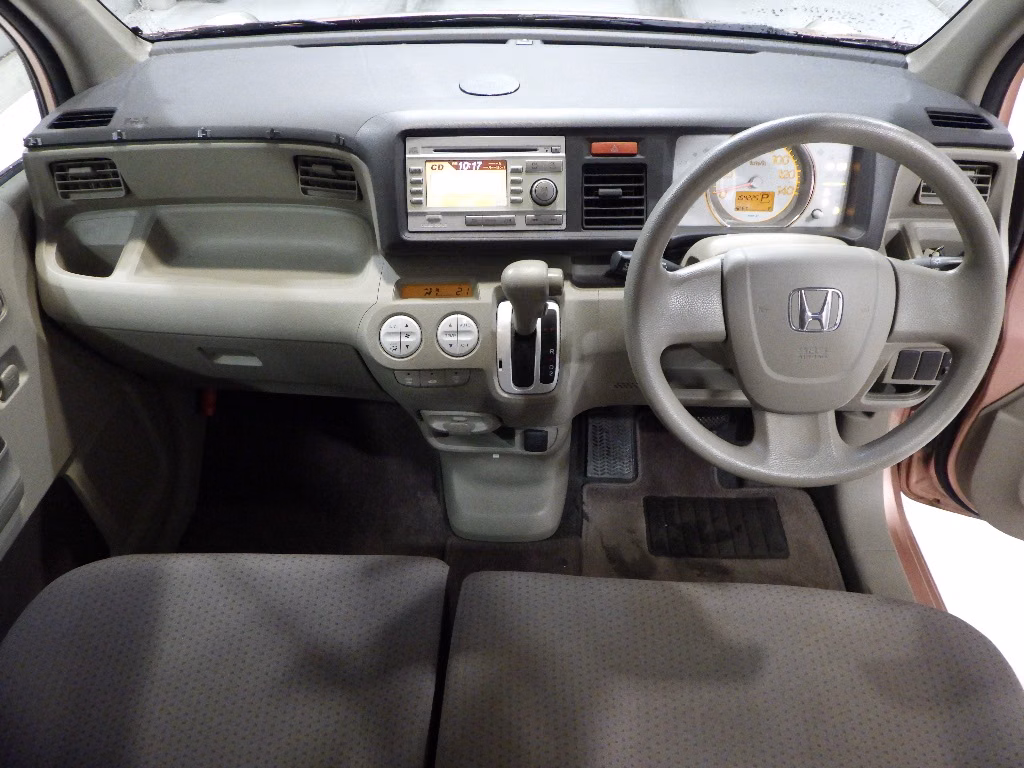 HONDA LIFE