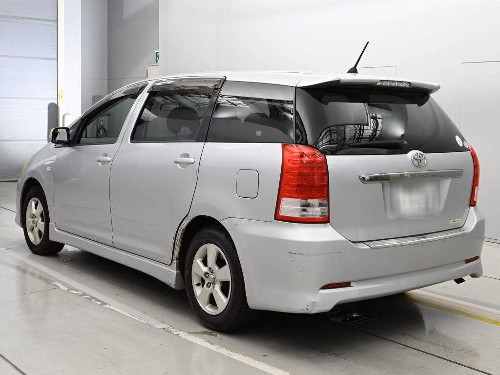 TOYOTA WISH