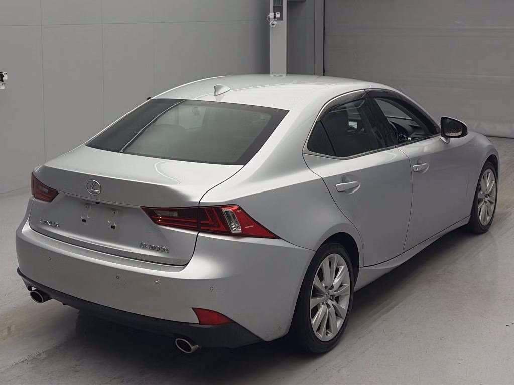LEXUS IS300