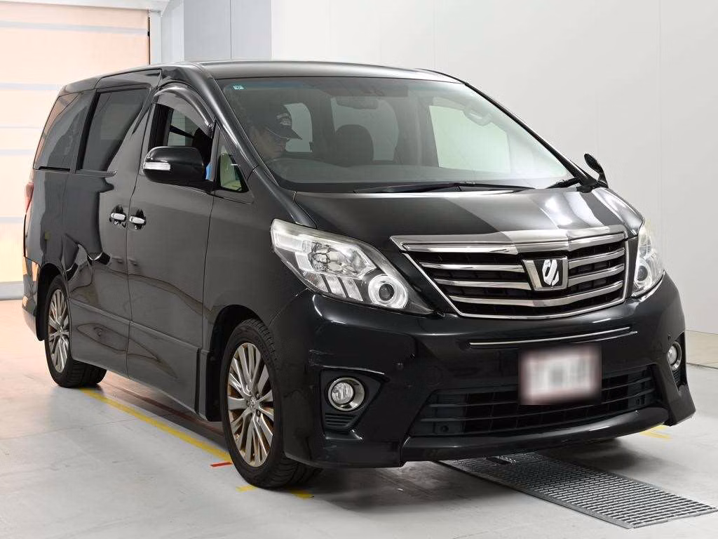 TOYOTA ALPHARD