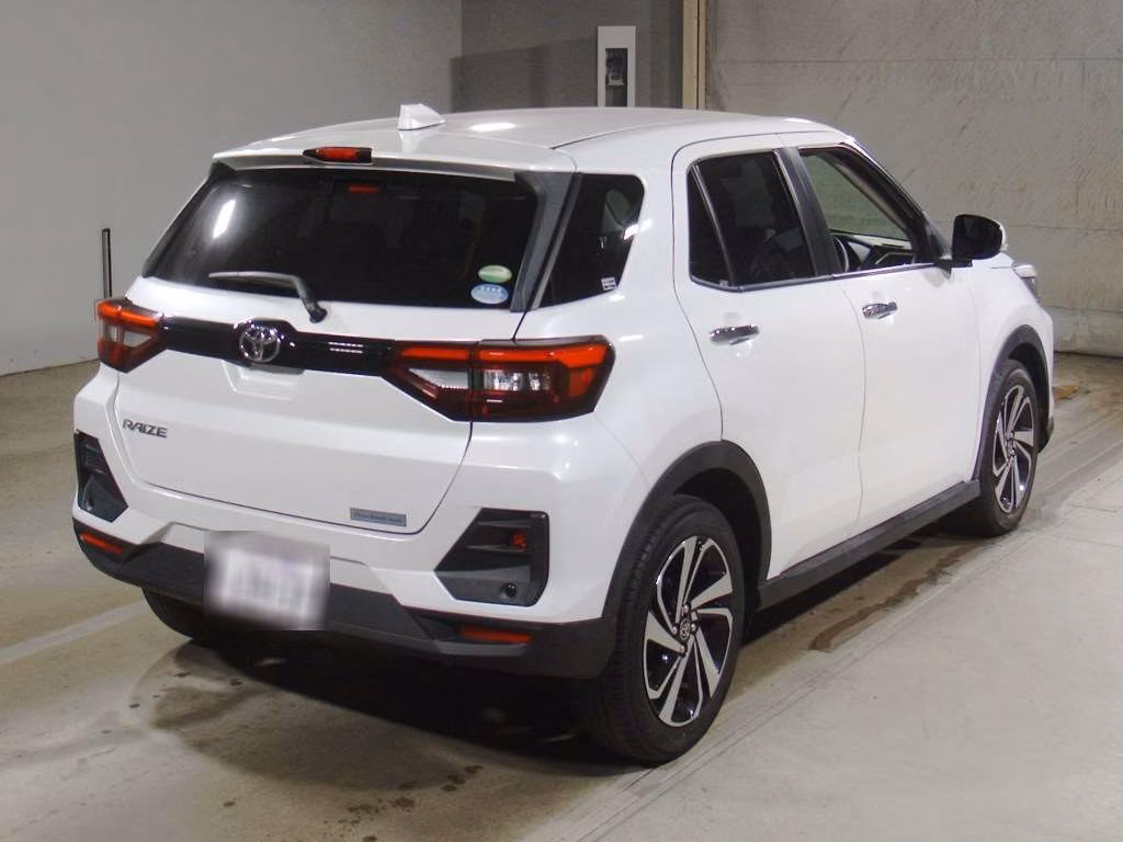 TOYOTA RAIZE