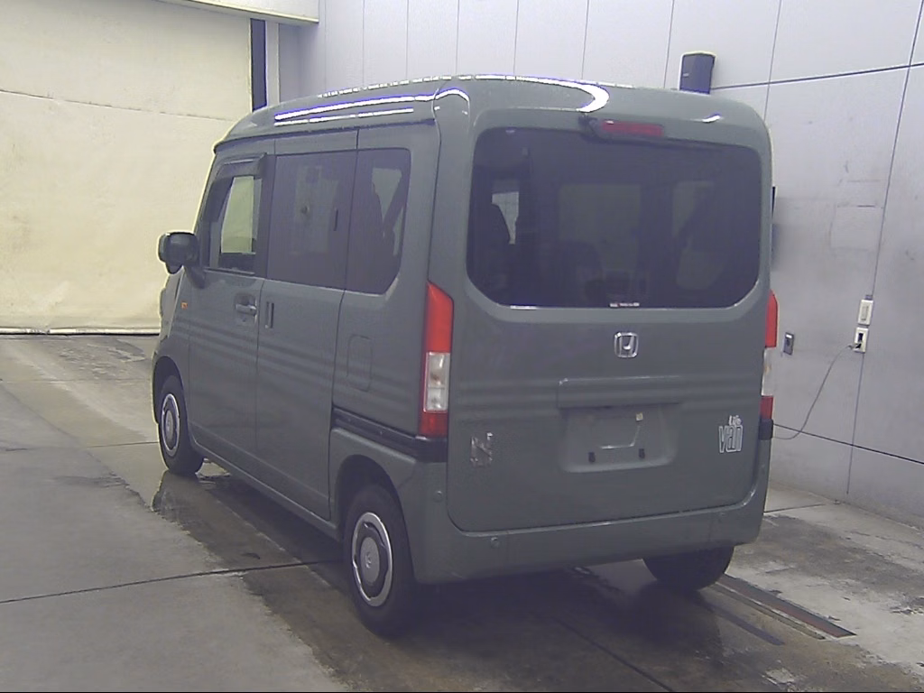 HONDA N-VAN