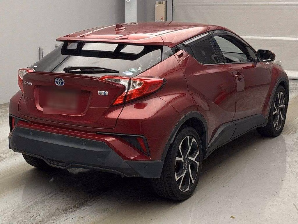 TOYOTA C-HR