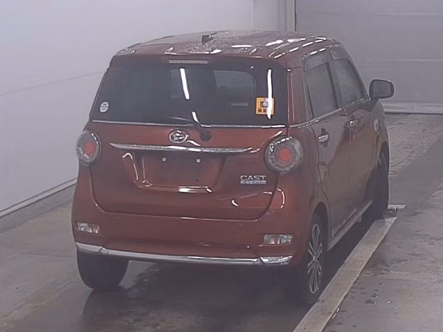 DAIHATSU CAST