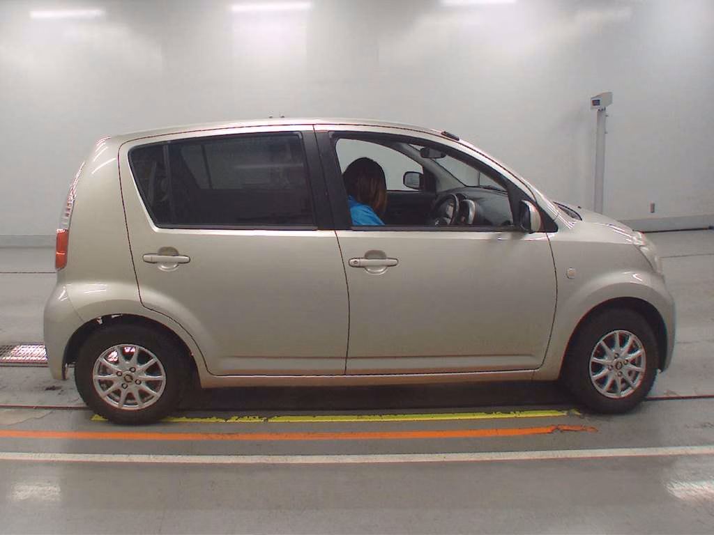 TOYOTA PASSO