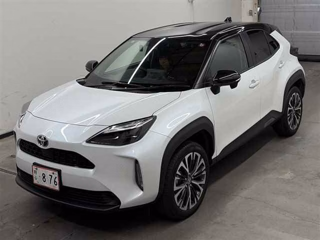 TOYOTA YARIS CROSS