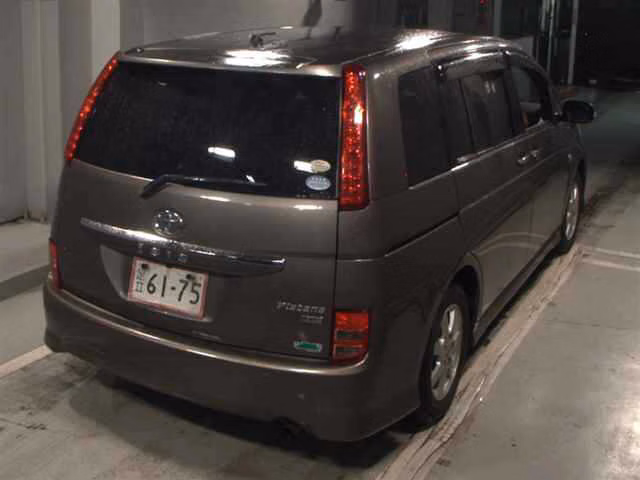 TOYOTA ISIS