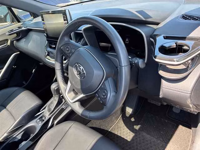 TOYOTA COROLLA CROSS