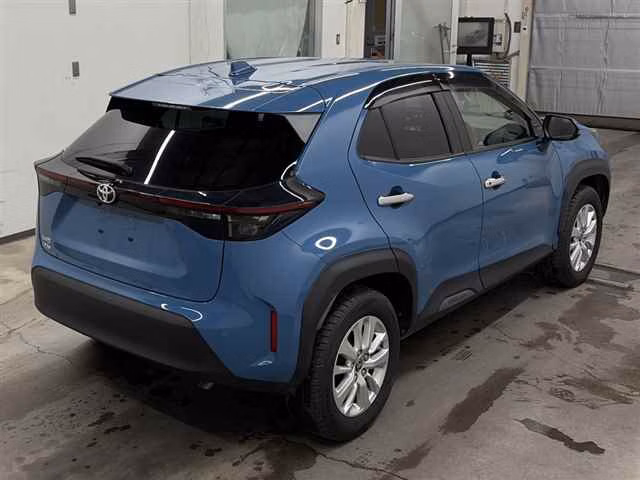 TOYOTA YARIS CROSS