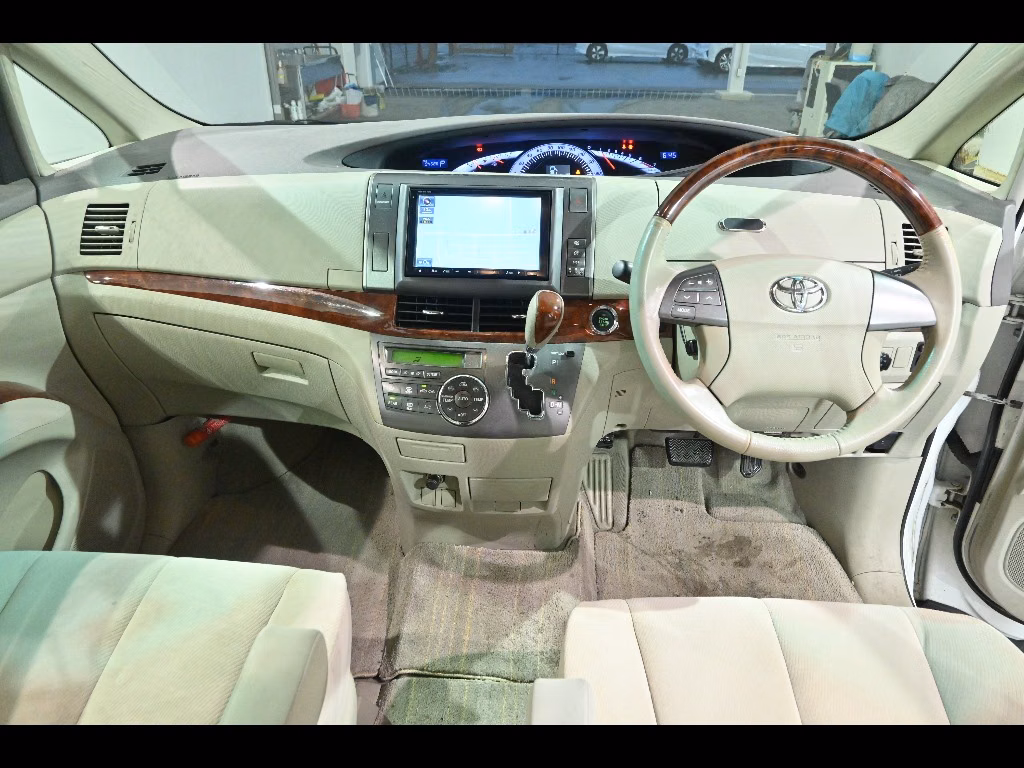 TOYOTA ESTIMA