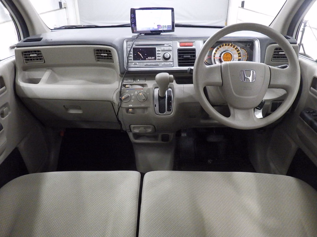 HONDA LIFE