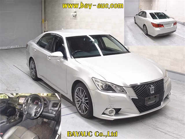 TOYOTA CROWN