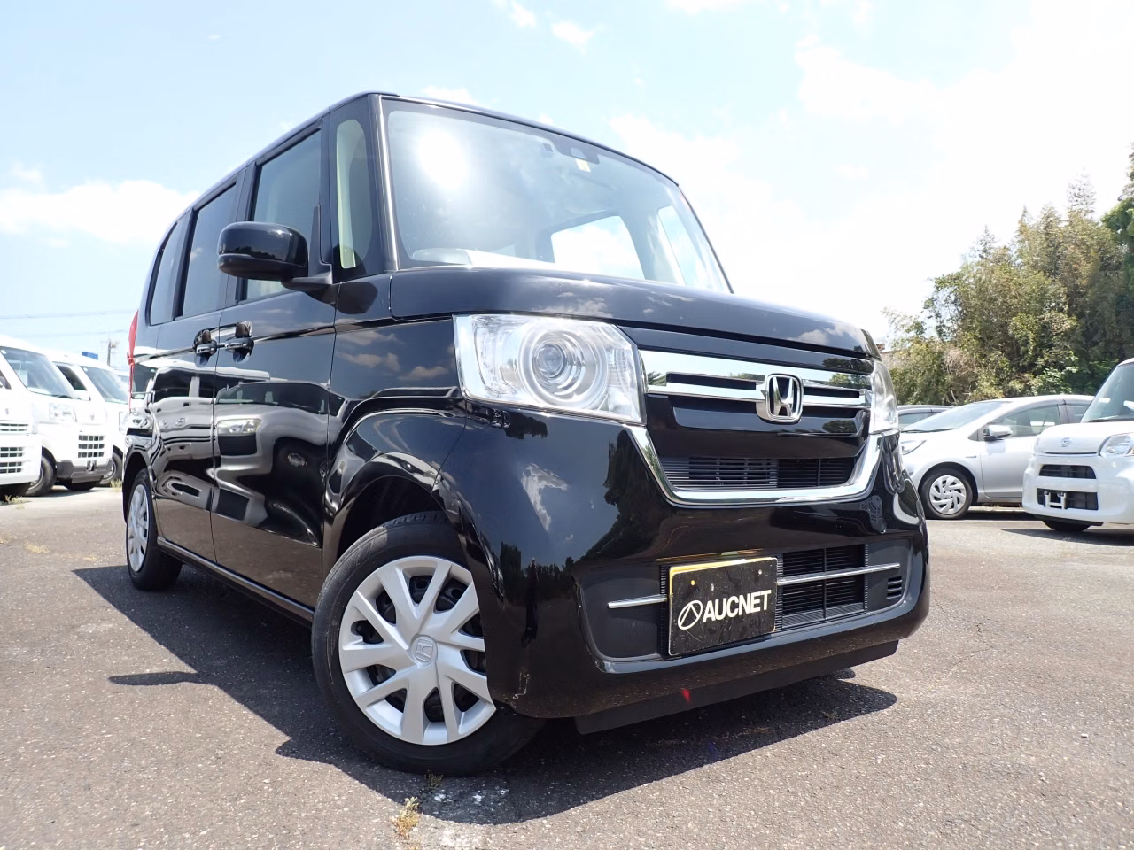 HONDA N-BOX