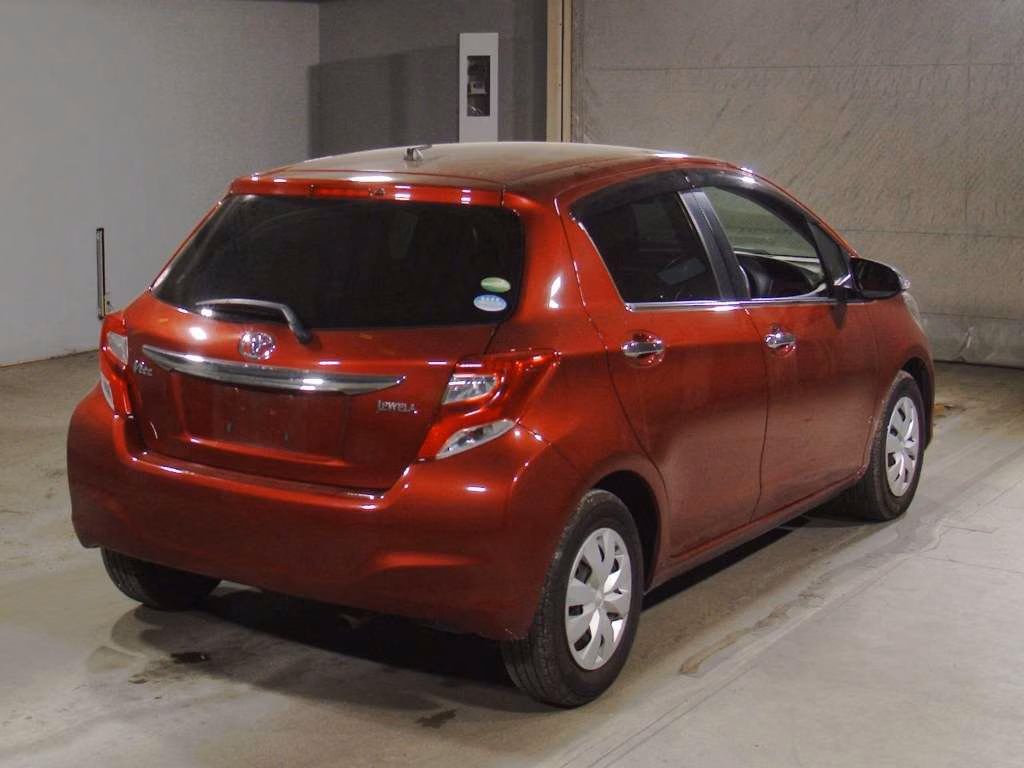 TOYOTA VITZ