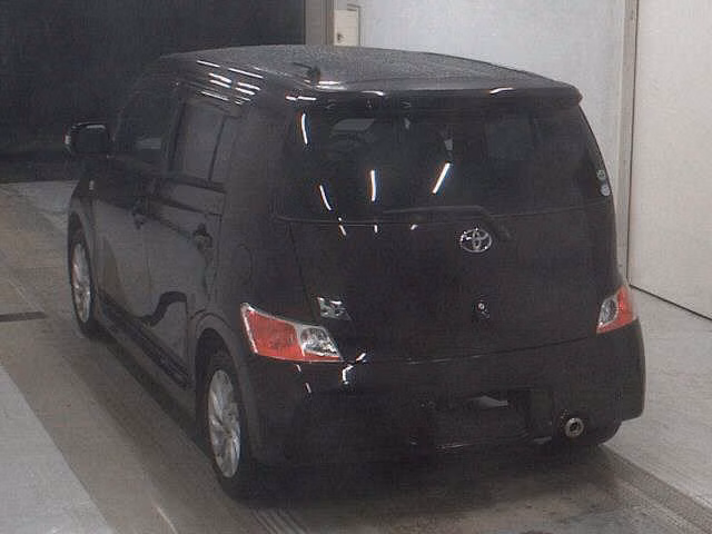 TOYOTA BB