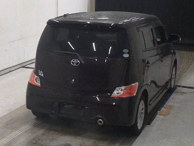 TOYOTA BB