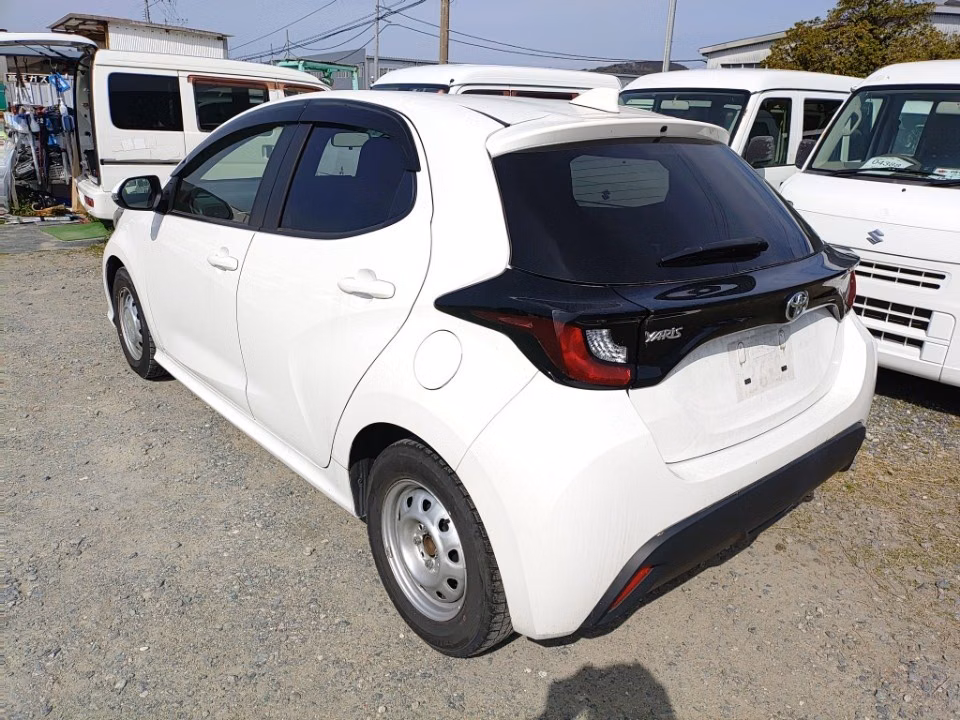 TOYOTA YARIS