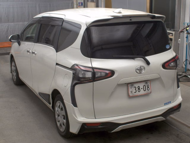 TOYOTA SIENTA