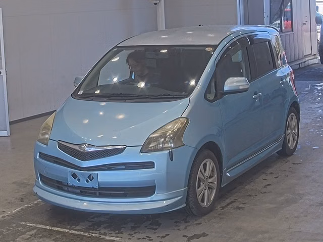 TOYOTA RACTIS
