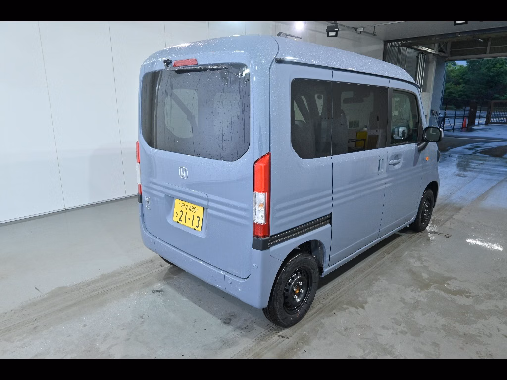 HONDA N-VAN