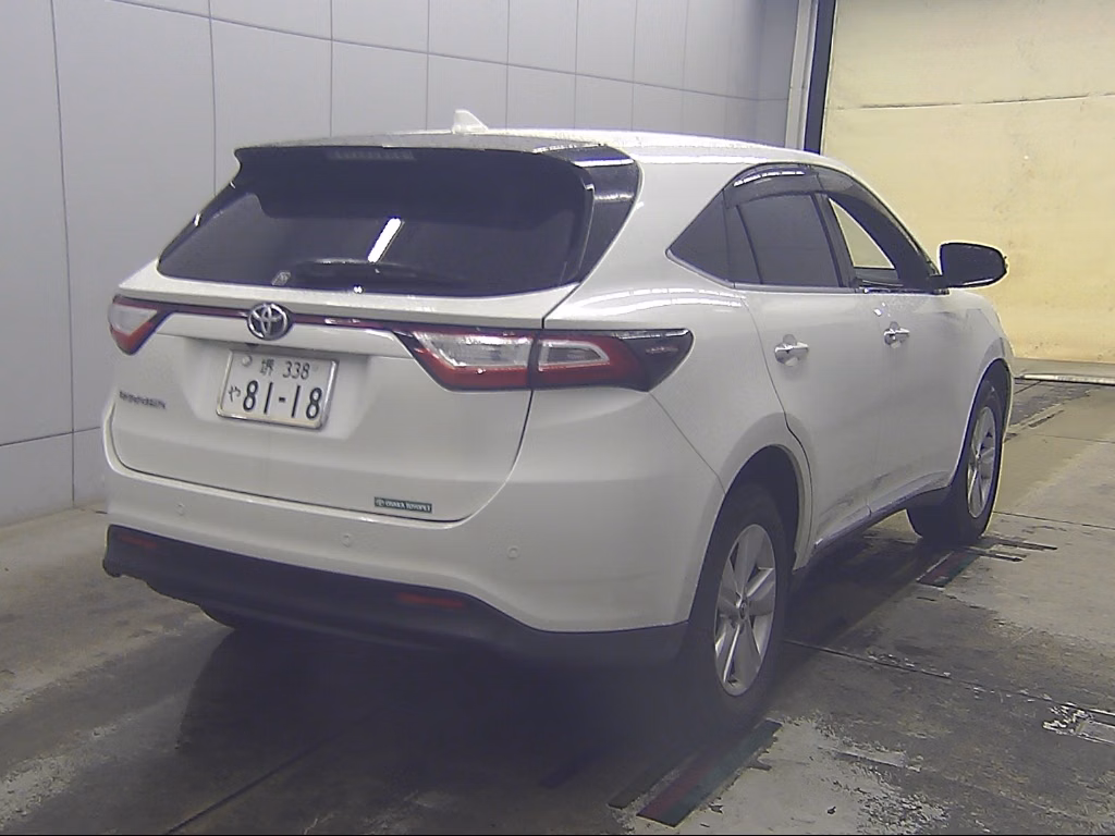 TOYOTA HARRIER