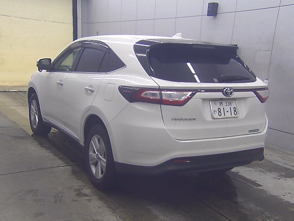 TOYOTA HARRIER