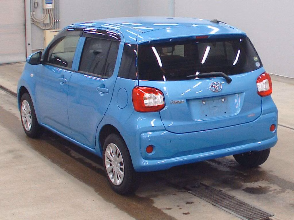 TOYOTA PASSO
