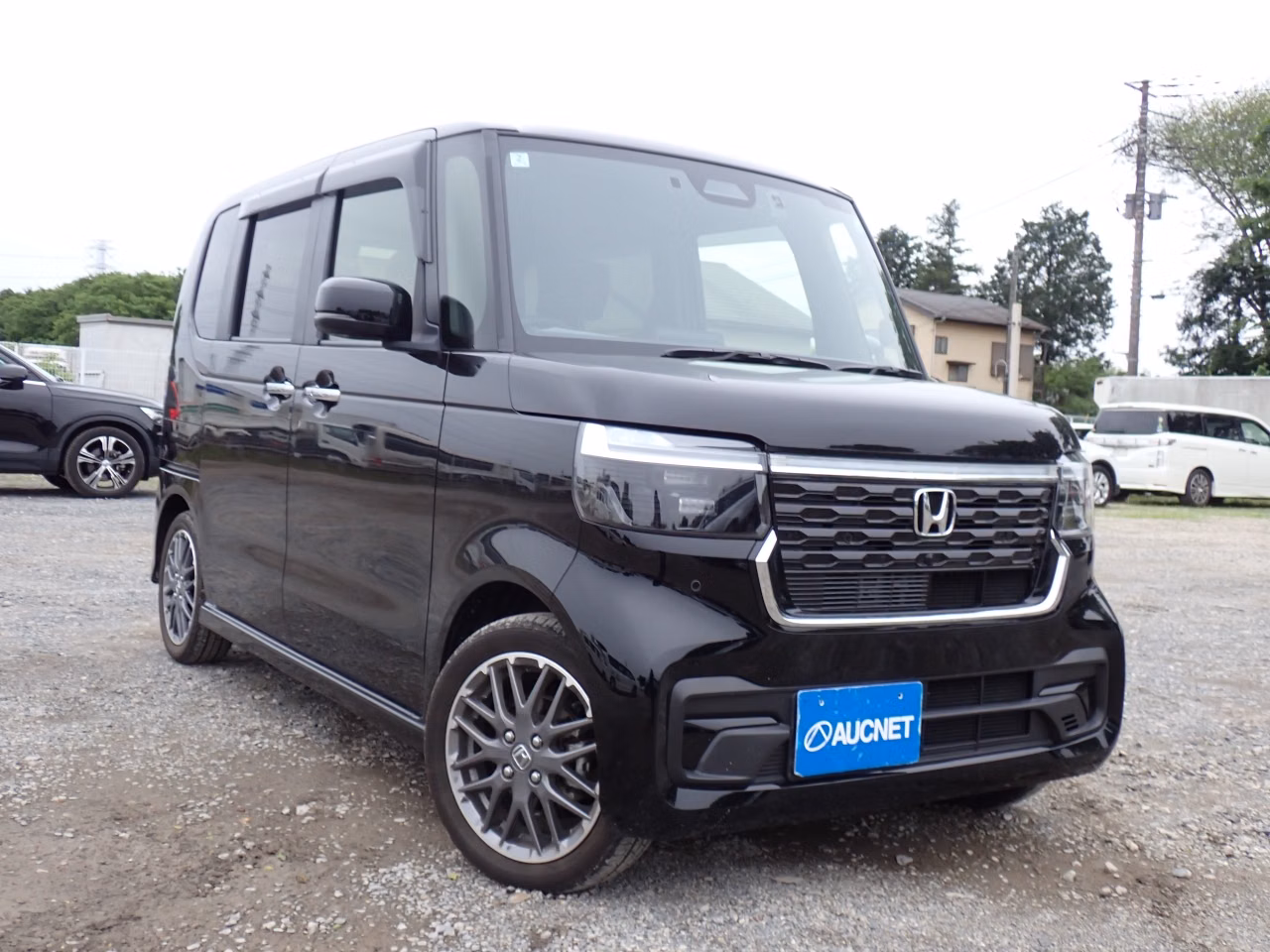 HONDA N-BOX