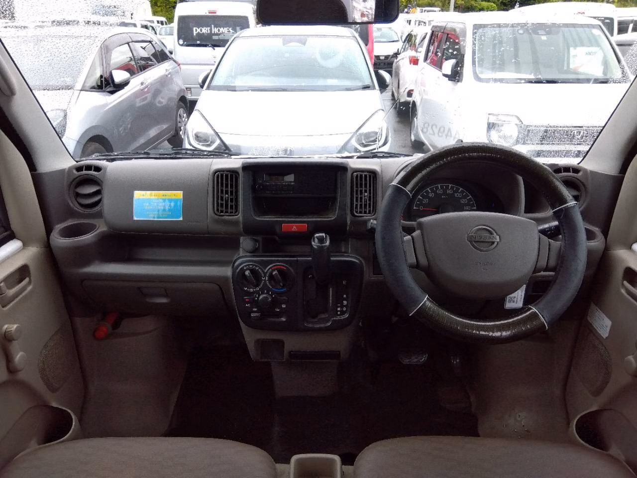 NISSAN NV100 CLIPPER