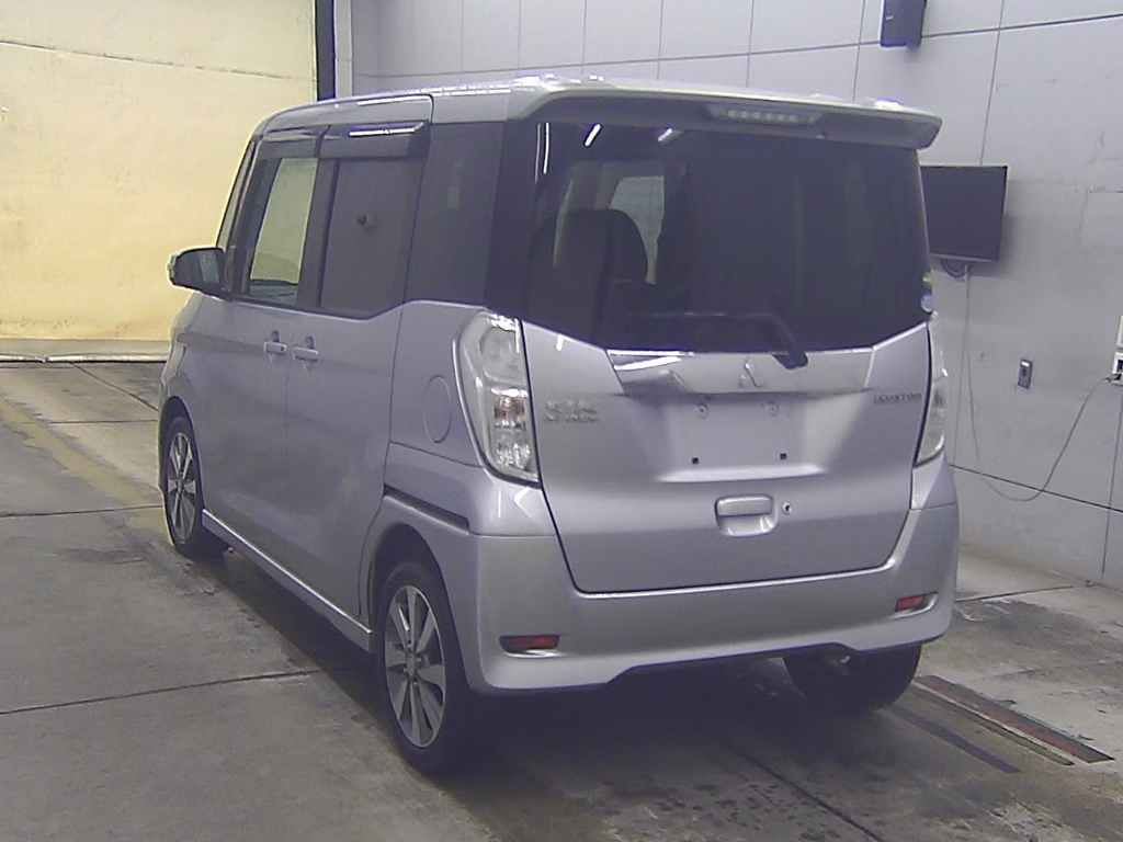MITSUBISHI EK SPACE