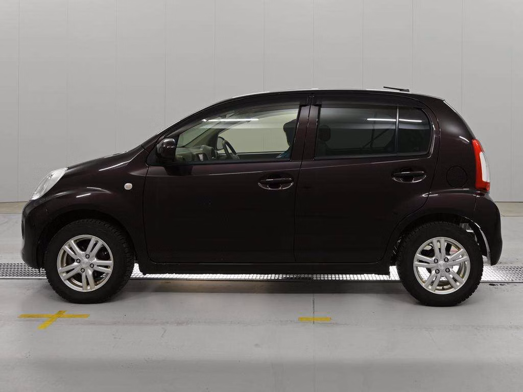 TOYOTA PASSO