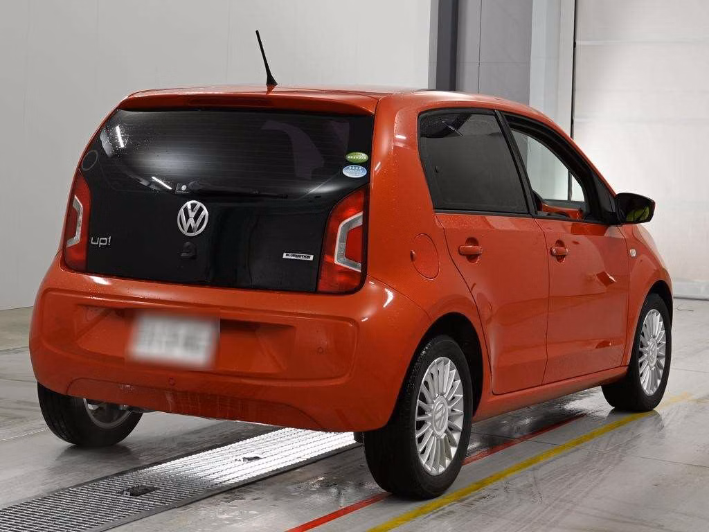 VOLKSWAGEN UP!