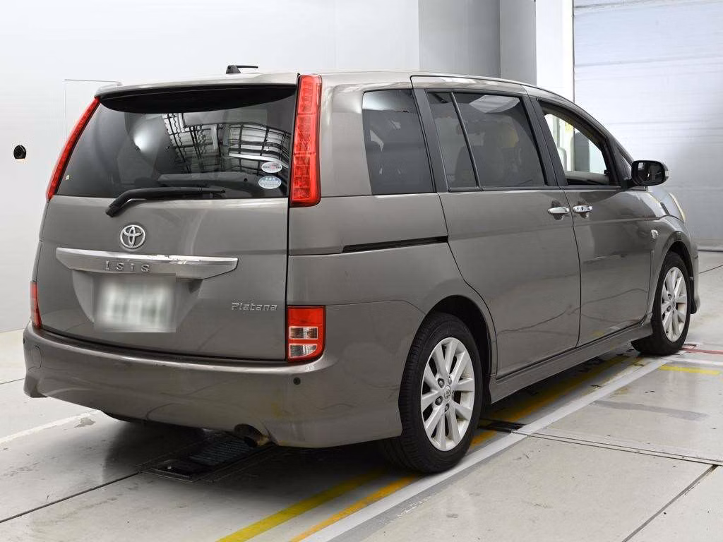 TOYOTA ISIS
