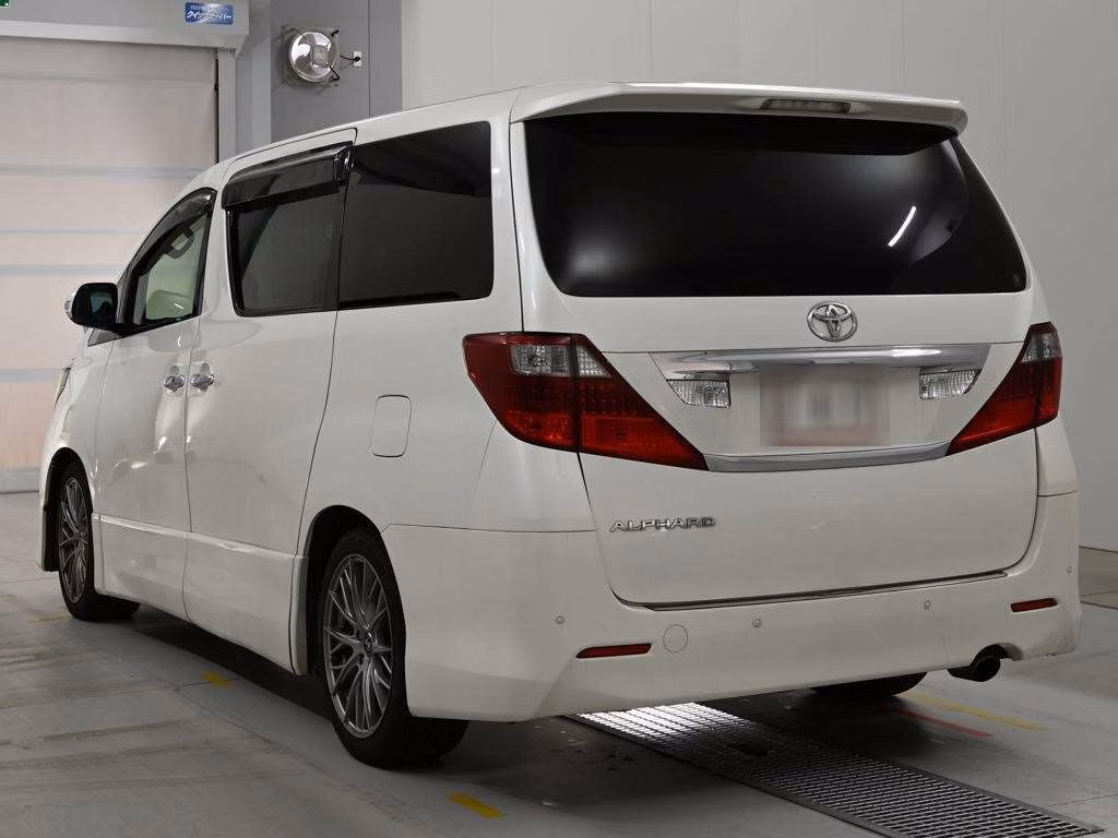 TOYOTA ALPHARD