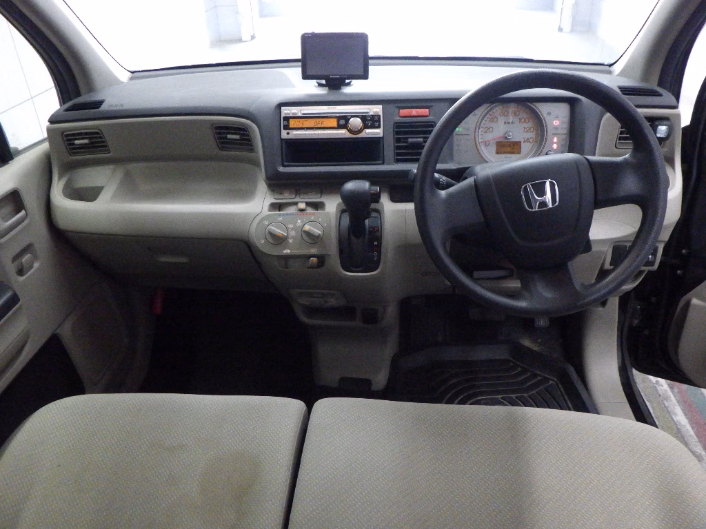 HONDA LIFE