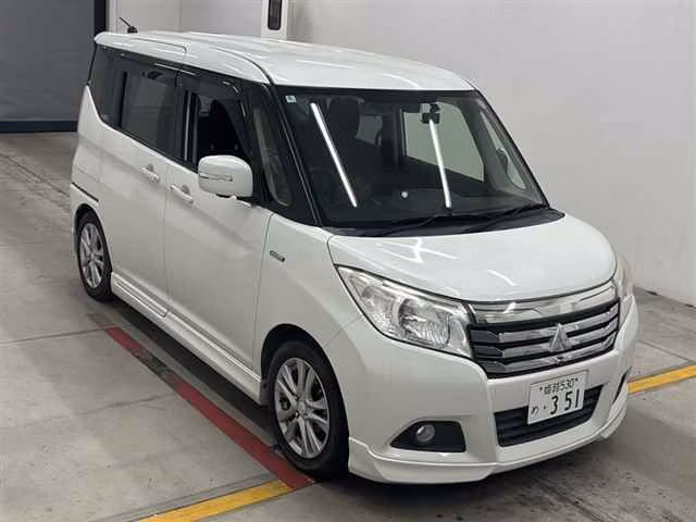 MITSUBISHI DELICA D:2