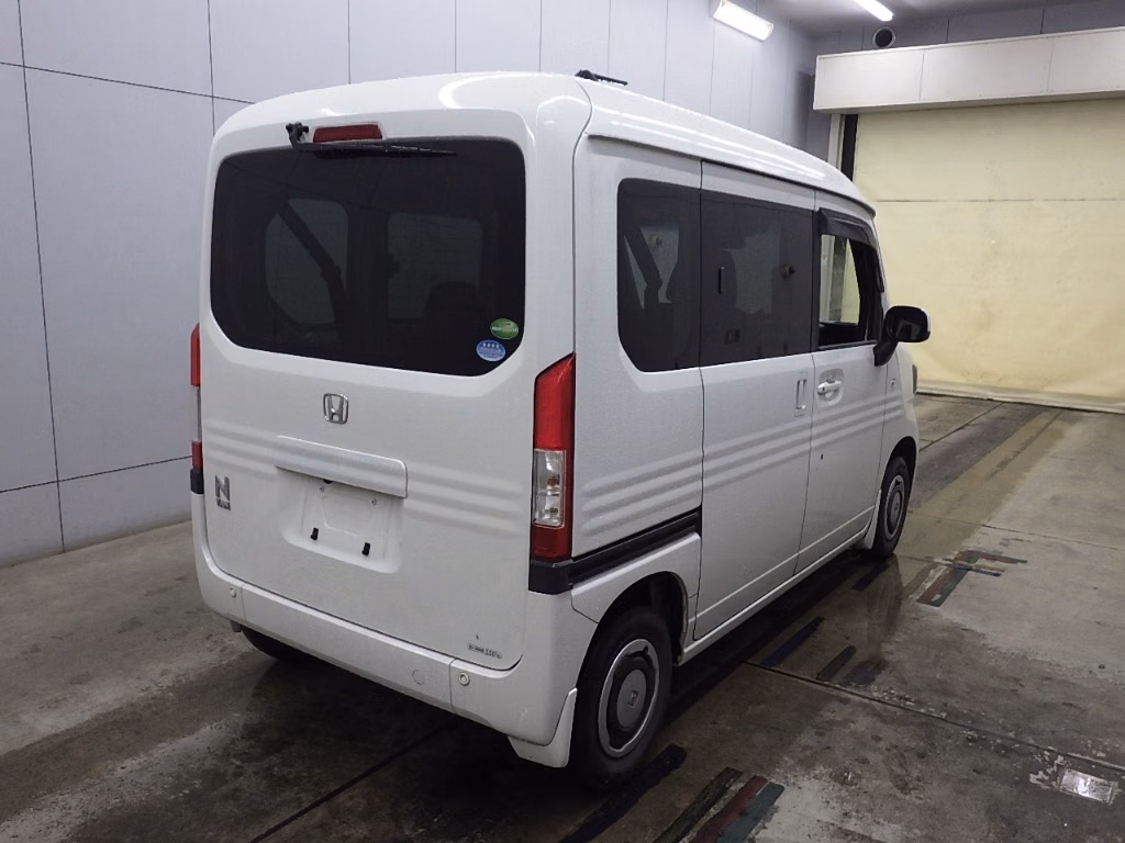 HONDA N-VAN
