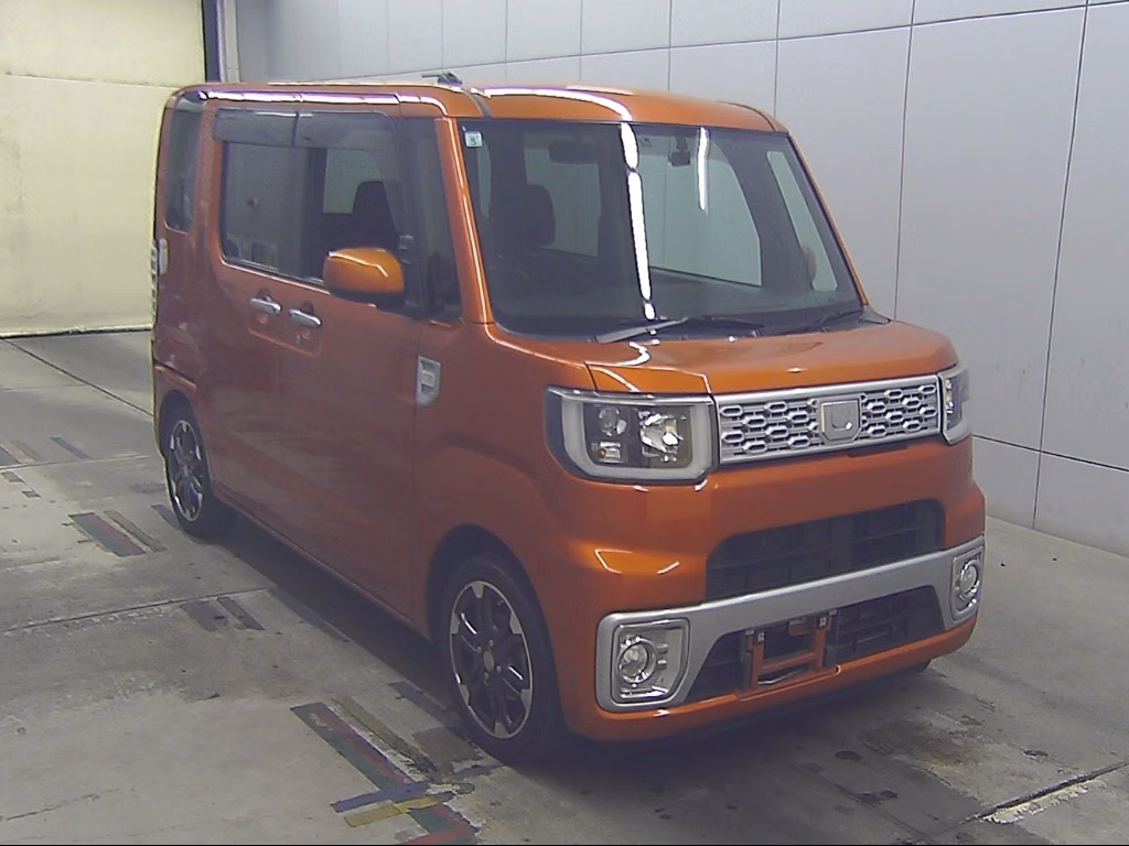 DAIHATSU WAKE