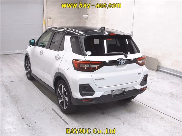 TOYOTA RAIZE