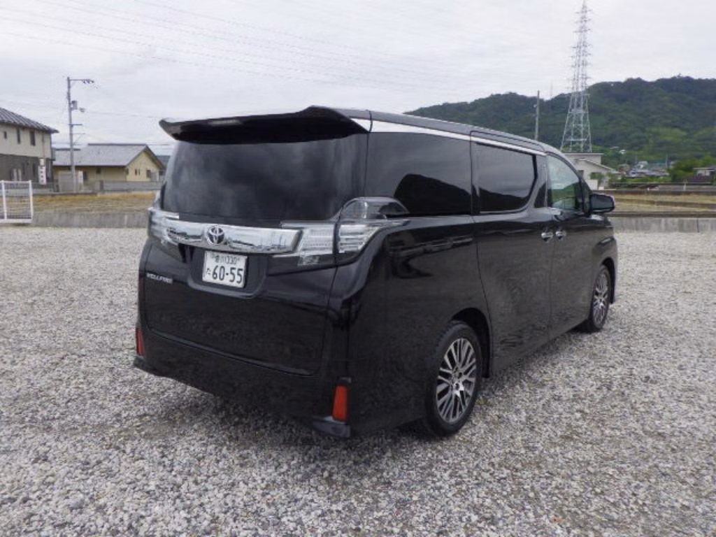 TOYOTA VELLFIRE