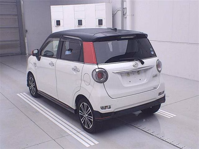 DAIHATSU CAST