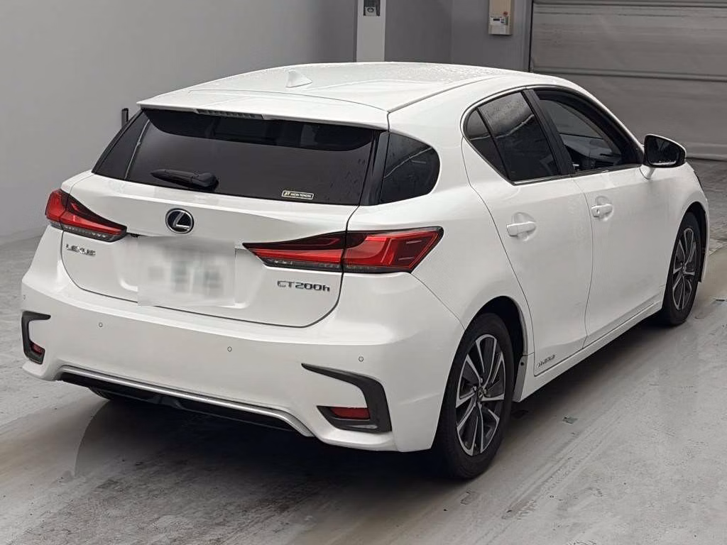 LEXUS CT200H
