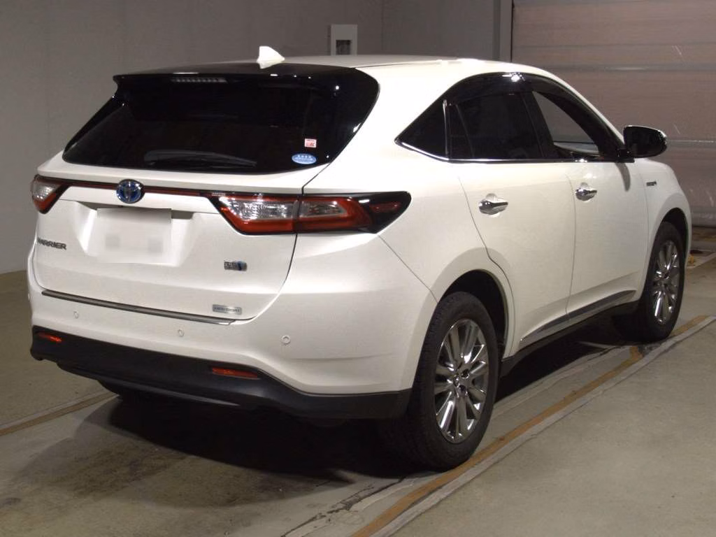 TOYOTA HARRIER