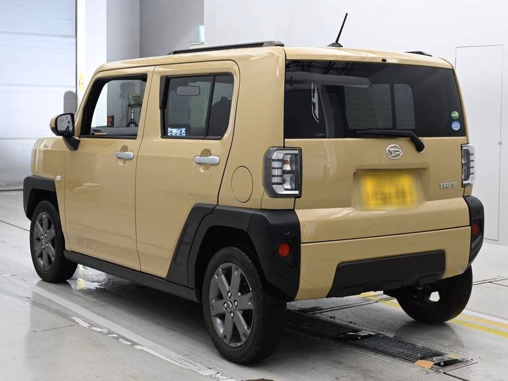 DAIHATSU TAFT