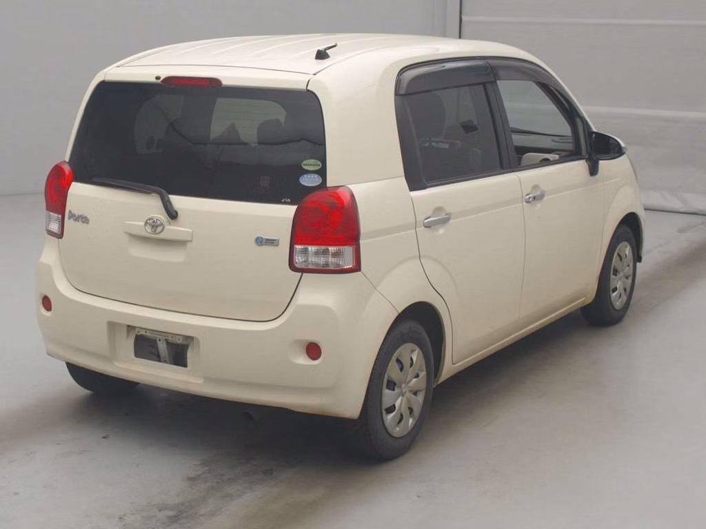 TOYOTA PORTE