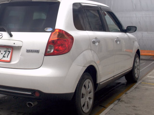 MAZDA VERISA